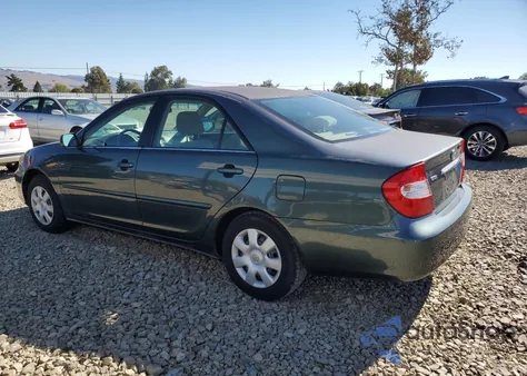 2004 Toyota Camry Le z USA, uszkodzony, nr VIN 4T1BE32K04U359076